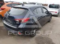 2016 Mazda 3 фото