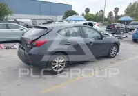 2016 Mazda 3 фото