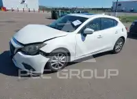 2016 Mazda 3 photo
