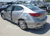 2016 Mazda 3 photo
