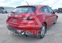 2016 Mazda 3 photo