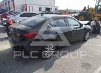 2016 Mazda 3 photo
