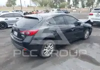 2016 Mazda 3 фото