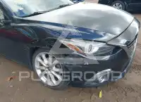 2016 Mazda 3 photo