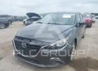 2016 Mazda 3 photo