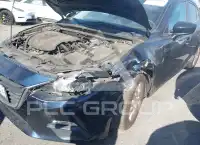 2016 Mazda 3 фото