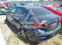 2016 Mazda 3 фото