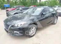 2016 Mazda 3 фото