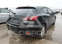 2016 Mazda 3 photo