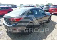 2016 Mazda 3 фото