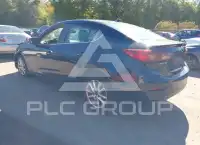 2016 Mazda 3 photo