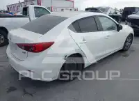 2016 Mazda 3 фото