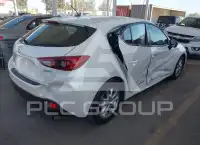 2016 Mazda 3 фото