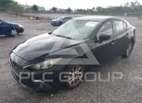 2016 Mazda 3 photo