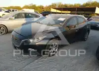 2016 Mazda 3 photo