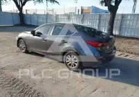 2016 Mazda 3 photo