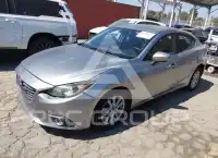 2016 Mazda 3 photo