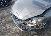 2016 Mazda 3 photo
