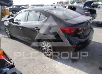 2016 Mazda 3 photo