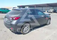 2016 Mazda 3 фото