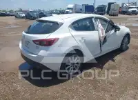 2016 Mazda 3 фото