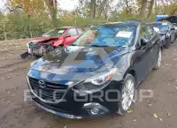 2016 Mazda 3 photo