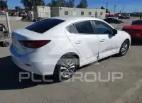 2016 Mazda 3 фото