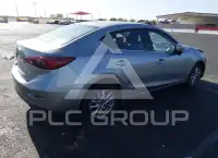 2016 Mazda 3 фото