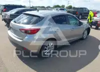 2016 Mazda 3 photo