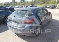 2016 Mazda 3 photo