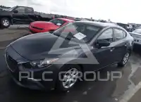 2016 Mazda 3 photo