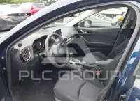 2016 Mazda 3 фото