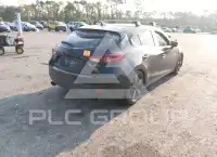 2016 Mazda 3 фото