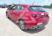 2016 Mazda 3 photo