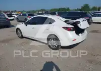 2016 Mazda 3 photo