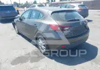 2016 Mazda 3 фото