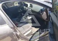 2016 Mazda 3 фото