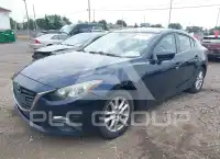 2016 Mazda 3 photo