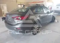 2016 Mazda 3 photo