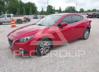 2016 Mazda 3 photo