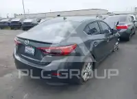 2016 Mazda 3 фото