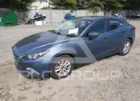 2016 Mazda 3 photo