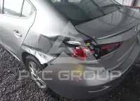 2016 Mazda 3 фото