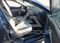 2016 Mazda 3 photo