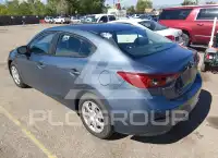 2016 Mazda 3 photo