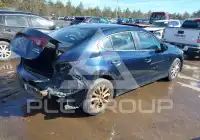 2016 Mazda 3 photo