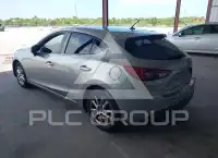 2016 Mazda 3 photo