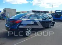 2016 Mazda 3 фото