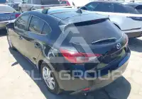 2016 Mazda 3 photo