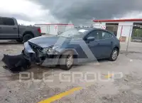 2016 Mazda 3 фото